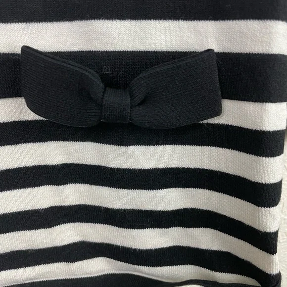 Emma James by Liz Claiborne black and white strip blouse - Picture 2 of 5
